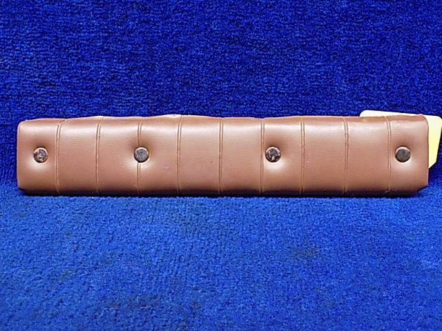 96838-00 Piper - Channel-Shin Guard Left